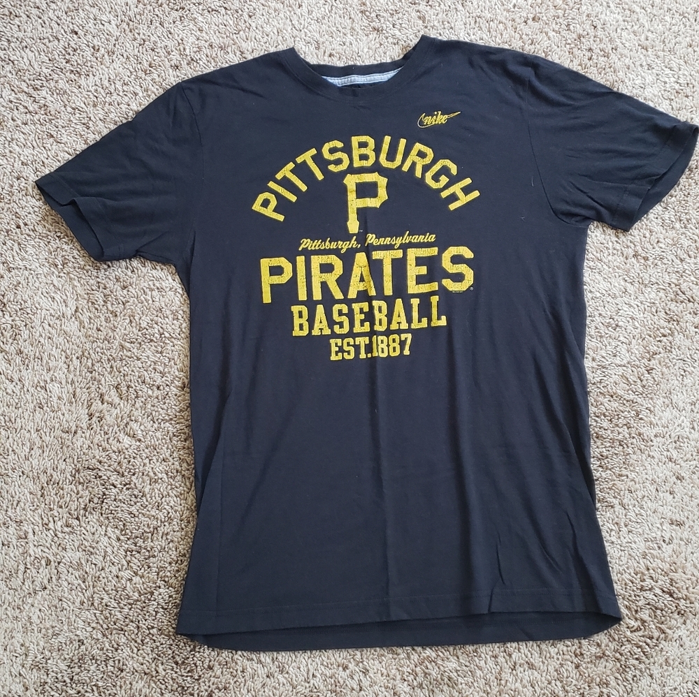 Nike Pittsburgh Pirates tshirt